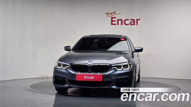 BMW 5-Series 530i M Sport Package Plus