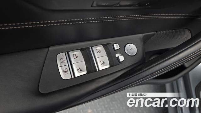 BMW 5-Series 530i M Sport Package Plus