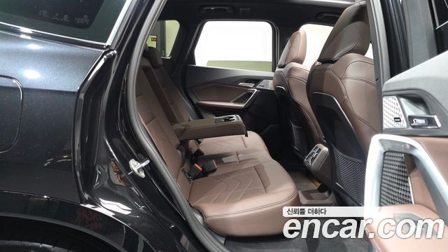 BMW iX1 xDrive 30 M Sport
