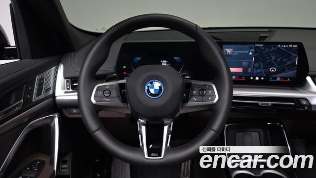 BMW iX1 xDrive 30 M Sport