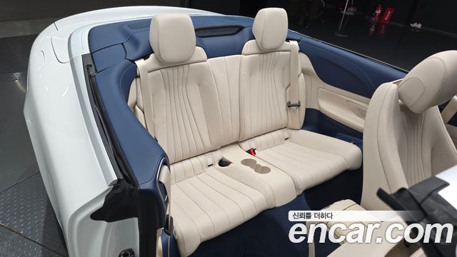 Mercedes-Benz E-Class E450 4MATIC Cabriolet