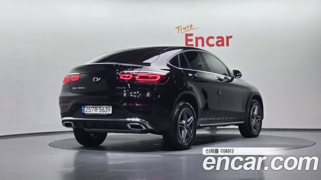 Mercedes-Benz GLC-Class GLC300e 4MATIC Coupe