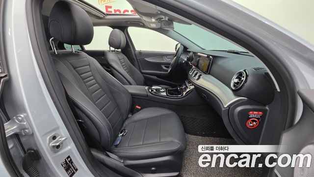 Mercedes-Benz E-Class E300 AMG Line