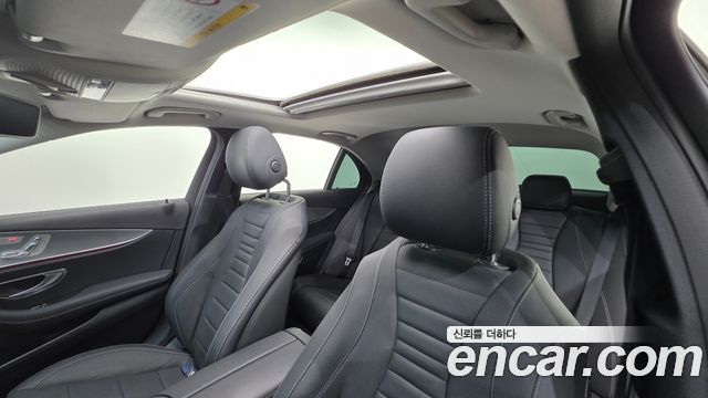 Mercedes-Benz E-Class E300 AMG Line