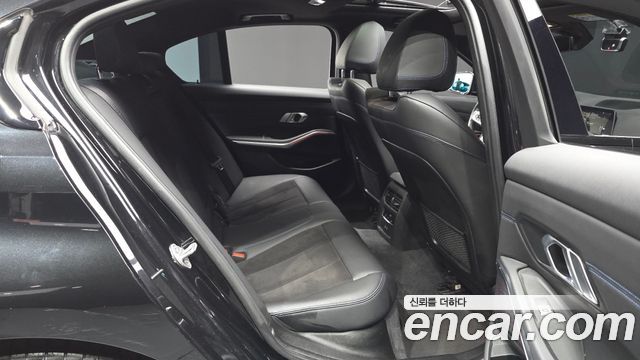 BMW 3-Series 320i M Sport