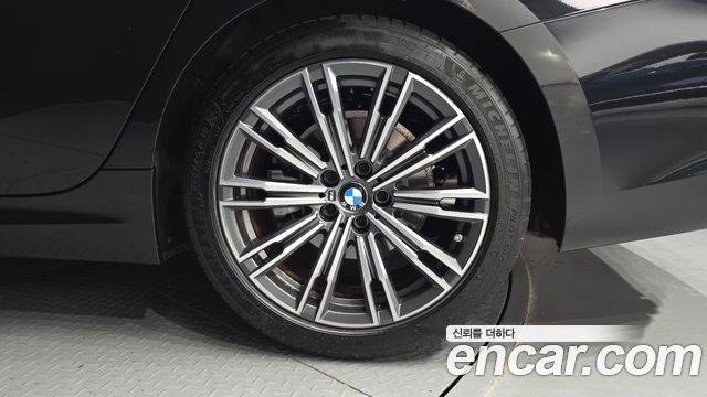 BMW 3-Series 320i M Sport