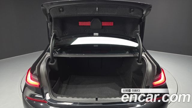 BMW 3-Series 320i M Sport