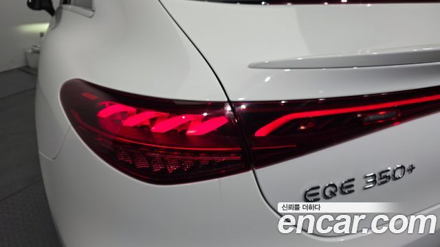 Mercedes-Benz EQE EQE350+