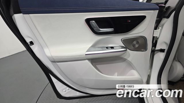 Mercedes-Benz EQE EQE350+