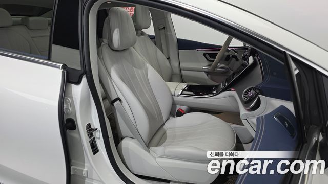 Mercedes-Benz EQE EQE350+