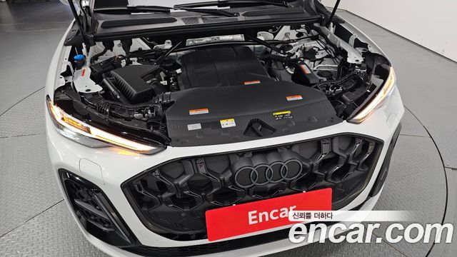 Audi Q5 45 TFSI Quattro S Line Black Edition Sport Back