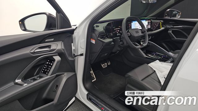 Audi Q5 45 TFSI Quattro S Line Black Edition Sport Back