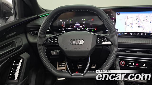 Audi Q5 45 TFSI Quattro S Line Black Edition Sport Back