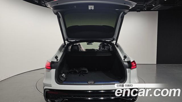Audi Q5 45 TFSI Quattro S Line Black Edition Sport Back
