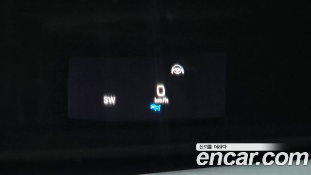 Mercedes-Benz E-Class E300 4MATIC Exclusive