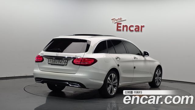 Mercedes-Benz C-Class C220 d 4MATIC Estate
