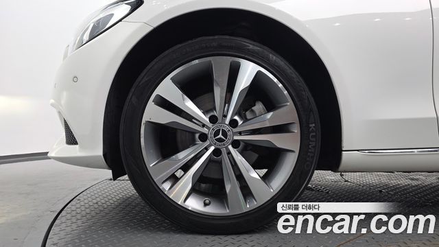 Mercedes-Benz C-Class C220 d 4MATIC Estate