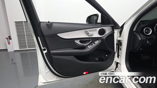 Mercedes-Benz C-Class C220 d 4MATIC Estate