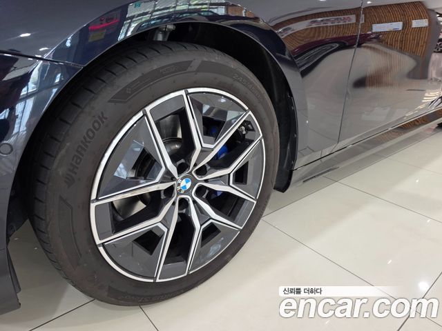 BMW 5-Series 523d M Sport