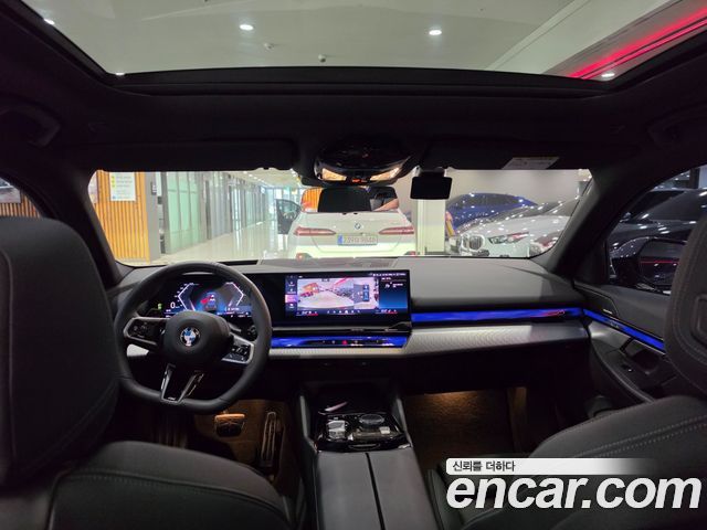BMW 5-Series 523d M Sport