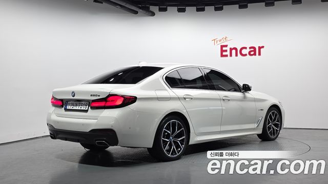 BMW 5-Series 530e M Sport