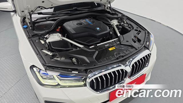 BMW 5-Series 530e M Sport