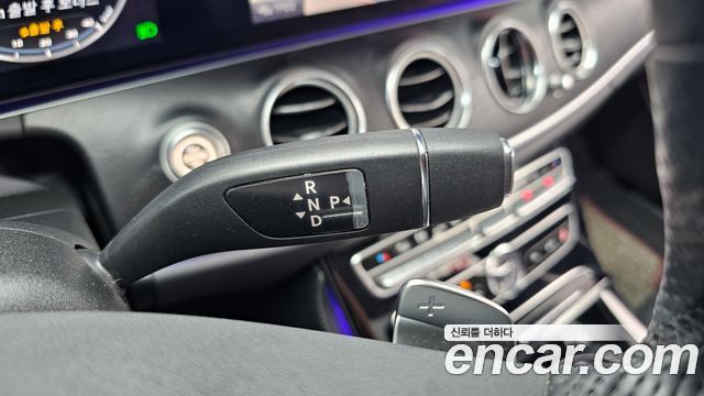 Mercedes-Benz E-Class E300 AV Intelligent Drive