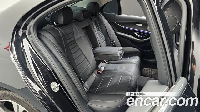 Mercedes-Benz E-Class E300 AV Intelligent Drive