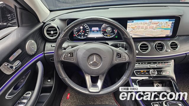 Mercedes-Benz E-Class E300 AV Intelligent Drive