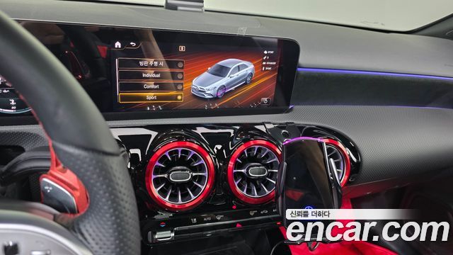 Mercedes-Benz A-Class AMG A35 4MATIC Sedan