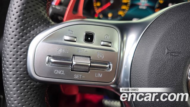 Mercedes-Benz A-Class AMG A35 4MATIC Sedan