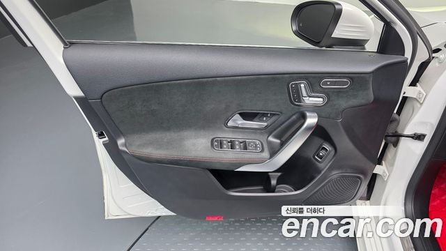 Mercedes-Benz A-Class AMG A35 4MATIC Sedan
