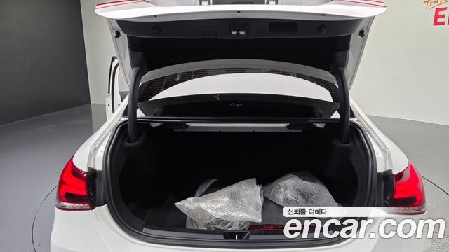 Mercedes-Benz A-Class AMG A35 4MATIC Sedan
