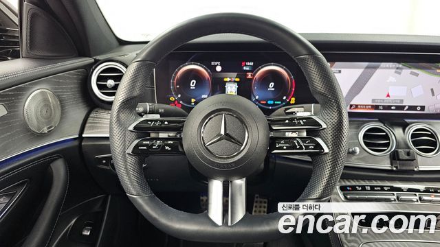 Mercedes-Benz E-Class E350 4MATIC AMG Line