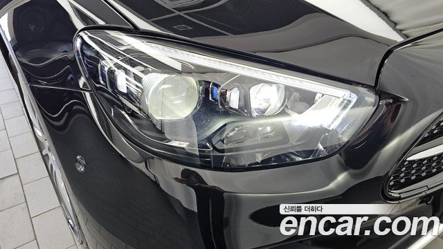 Mercedes-Benz E-Class E350 4MATIC AMG Line