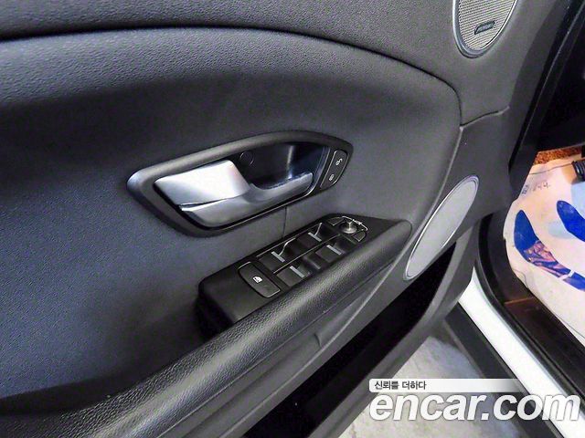 Land Rover Range Rover Evoque 2.0 TD4 SE