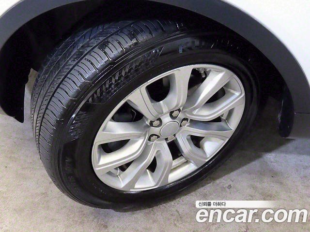 Land Rover Range Rover Evoque 2.0 TD4 SE