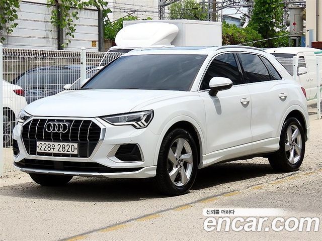 Audi Q3 35 TDI Premium