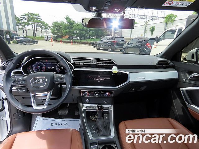 Audi Q3 35 TDI Premium