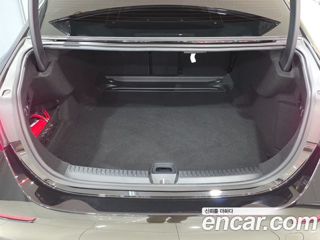 Mercedes-Benz E-Class E220d 4MATIC Exclusive