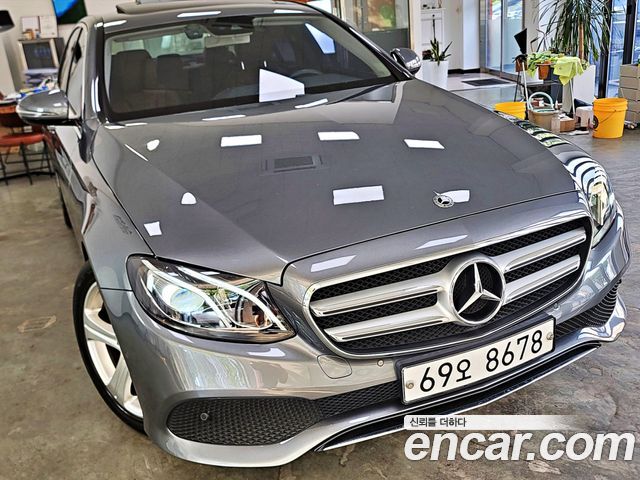 Mercedes-Benz E-Class E200 Avantgarde