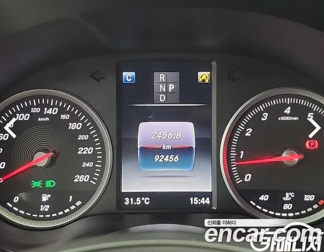 Mercedes-Benz C-Class C200