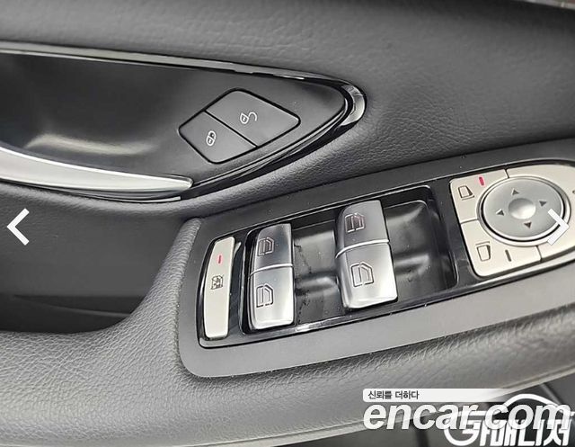 Mercedes-Benz C-Class C200