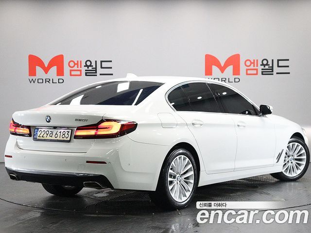 BMW 5-Series 520i Luxury