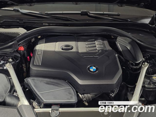 BMW 5-Series 530i M Sport Package
