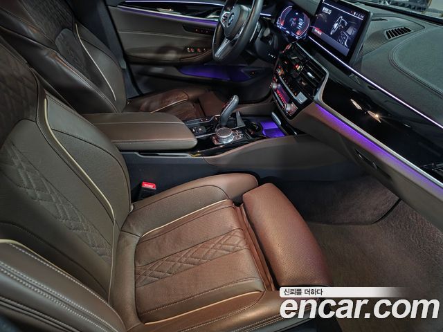 BMW 5-Series 530i M Sport Package
