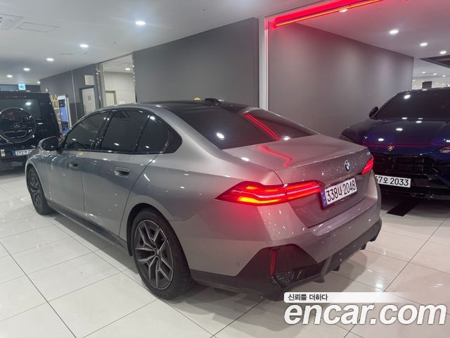 BMW 5-Series 520i M Sport