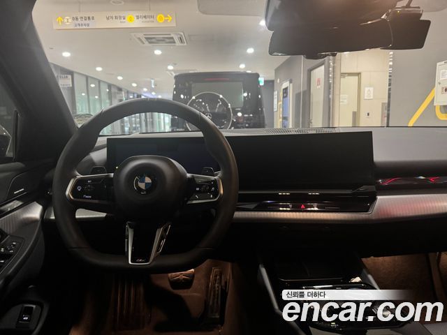 BMW 5-Series 520i M Sport