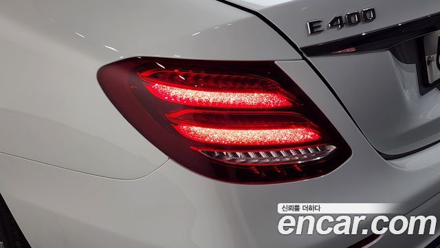Mercedes-Benz E-Class E400 4MATIC Exclusive
