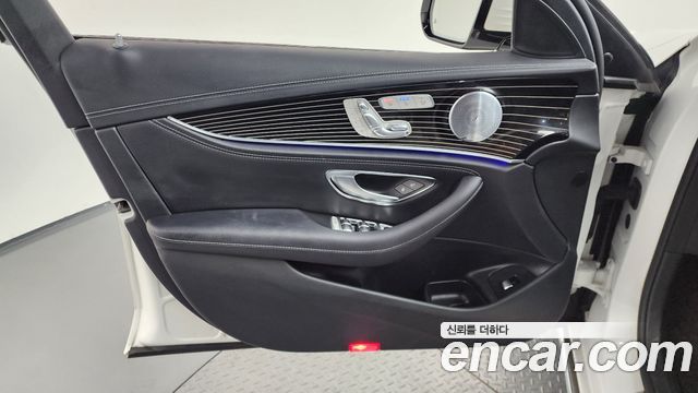 Mercedes-Benz E-Class E400 4MATIC Exclusive